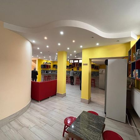 Hostel Jeal Batumi Ngoại thất bức ảnh