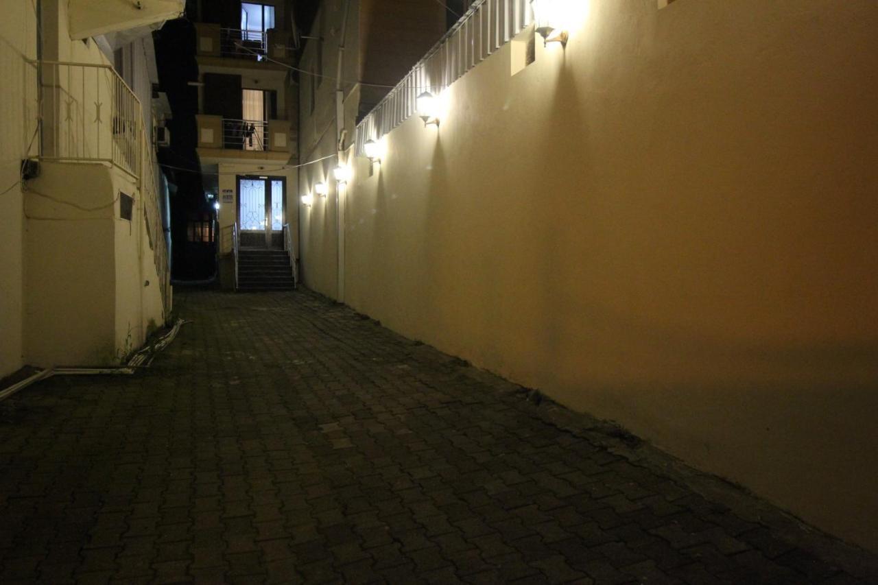 Hostel Jeal Batumi Ngoại thất bức ảnh